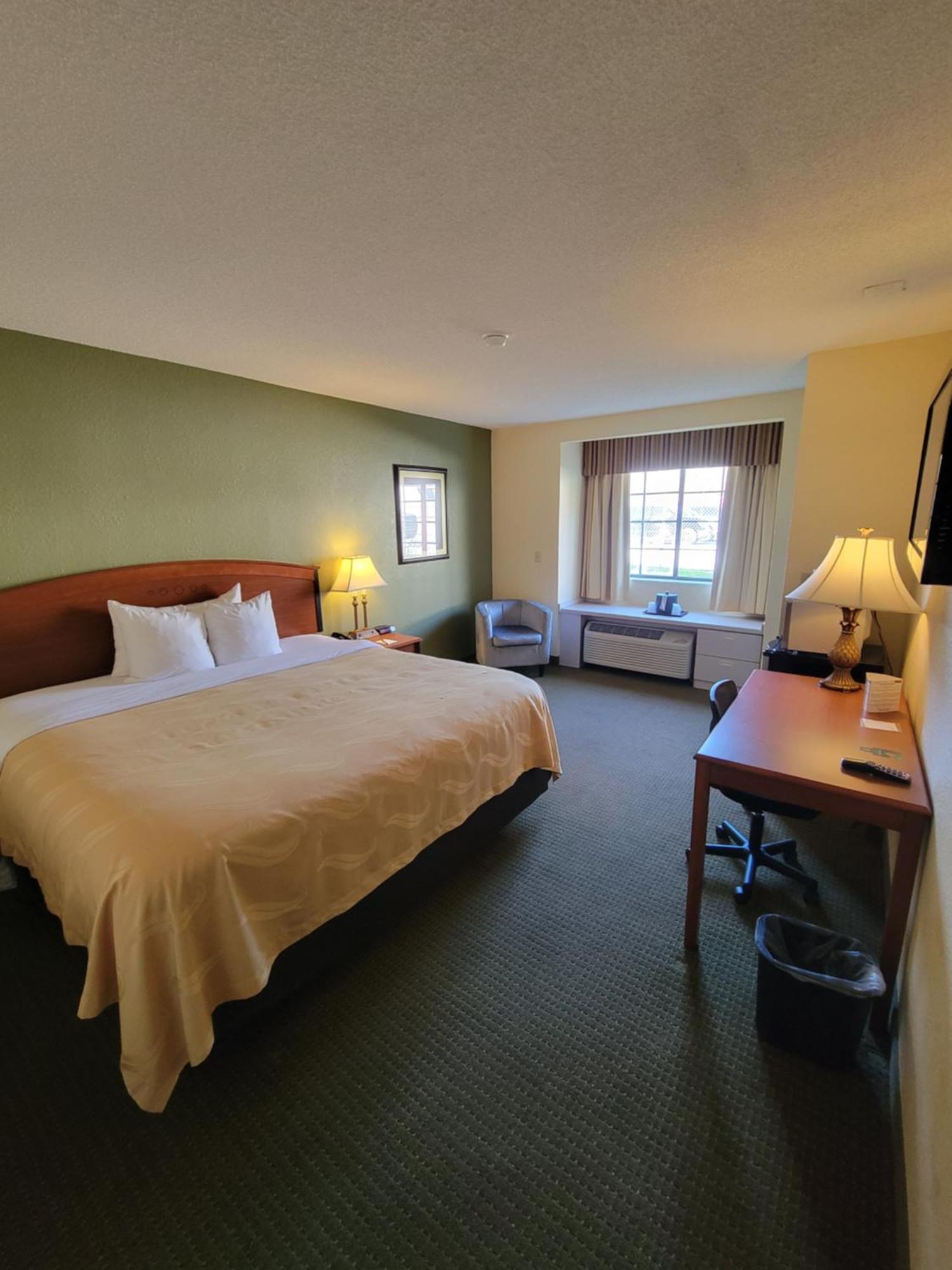 Quality Inn & Suites Prestonsburg Next To Mountain Arts Center Exteriér fotografie