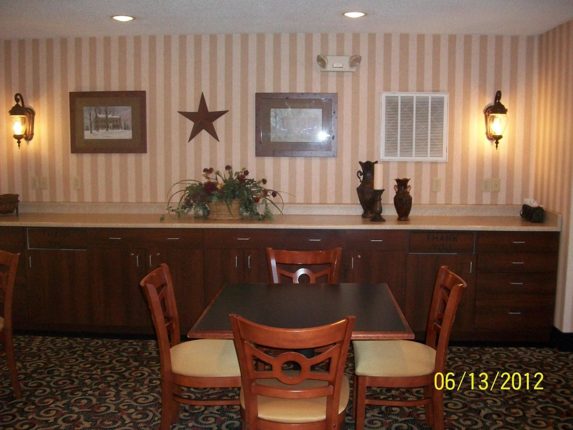 Quality Inn & Suites Prestonsburg Exteriér fotografie